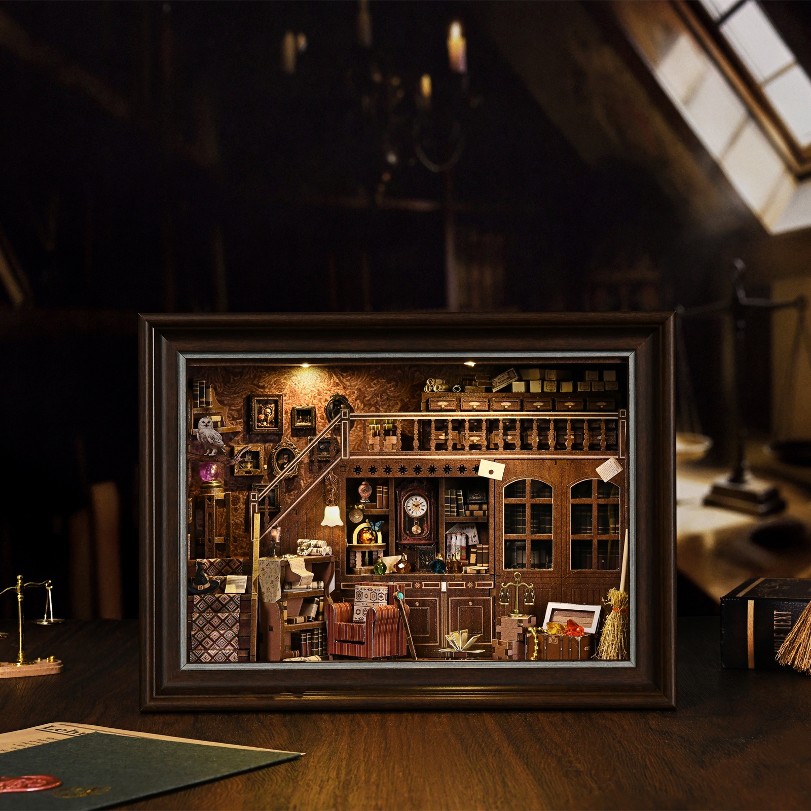 Book Nook Kit Secret Attic DIY - Photography Hacks reseña y precio